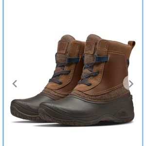 *NIB* North Face Boots